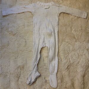 Burt's Bees Baby White Script Footie